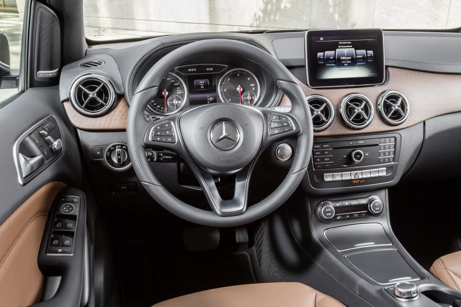  Mercedes-Benz B220 CDI 4Matic Urban Line 2014 года  (фото 6 из 16)